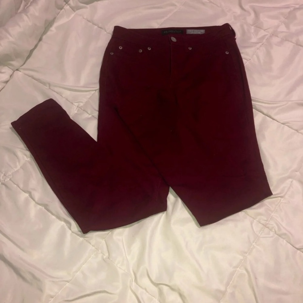 Aéropostale Maroon Jeans